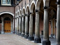 NL, Zuid-Holland, 's-Gravenhage, Binnenhof 1, Saxifraga-Foto Fitis-Sytske Dijksen